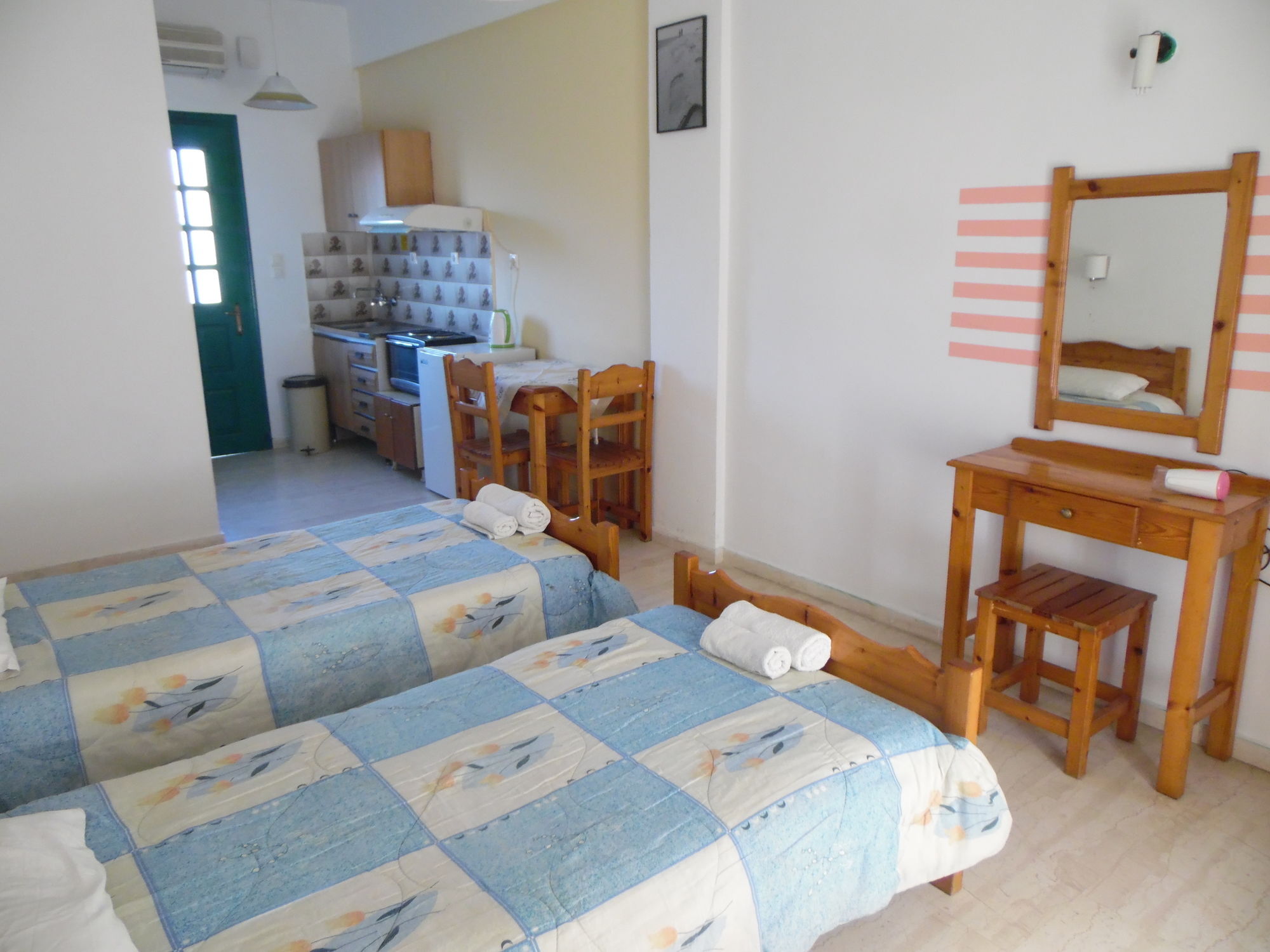 Katsaros Studios & Apartments Sidari  Ngoại thất bức ảnh